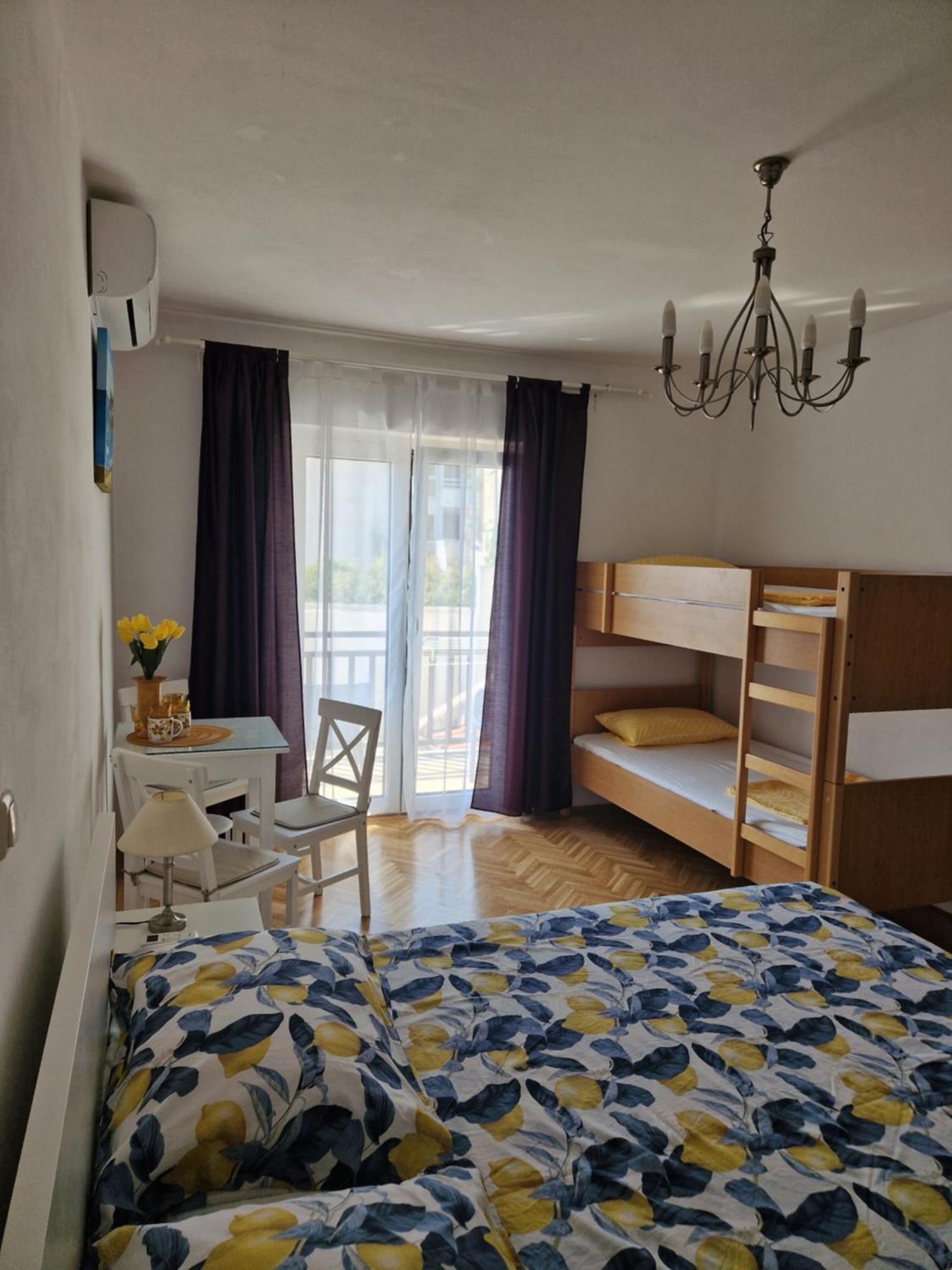 Vila Lidus 브리스트 외부 사진